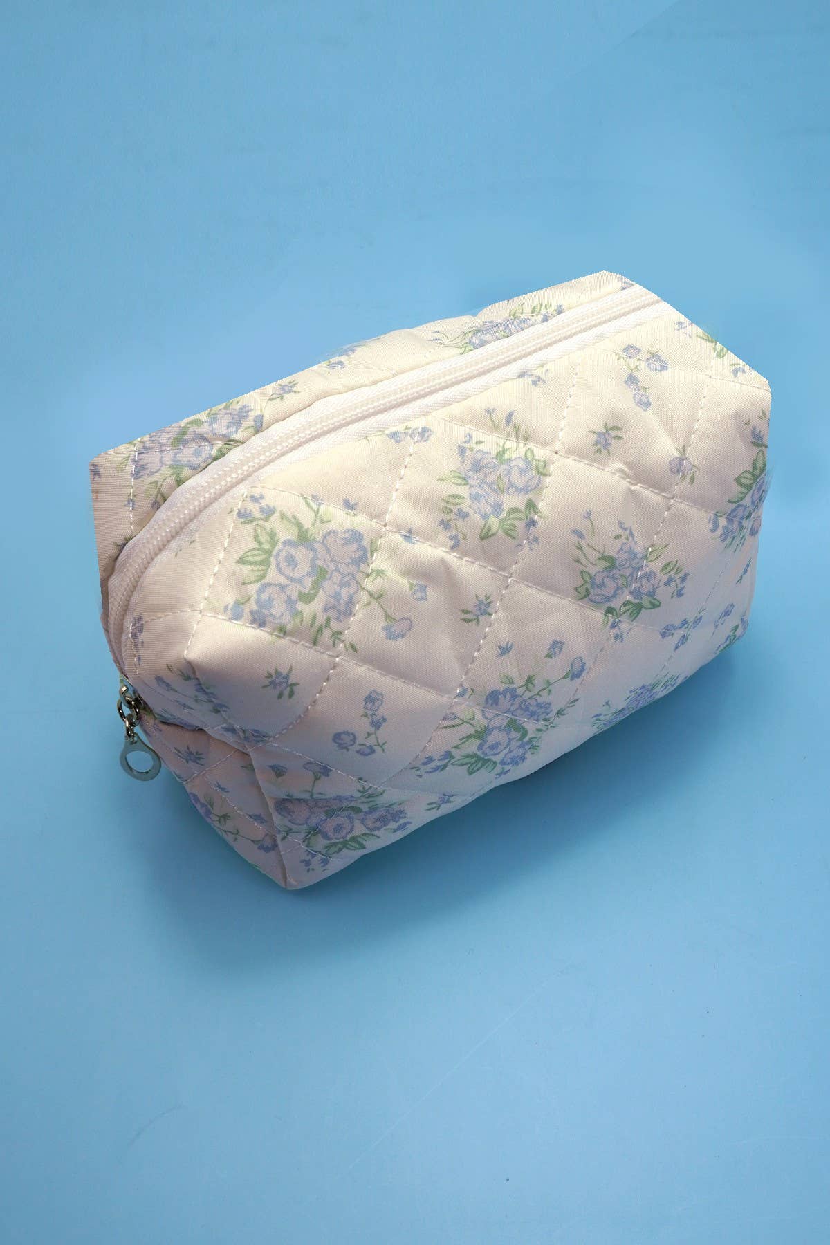 Medium Quilted Make Up Pouch