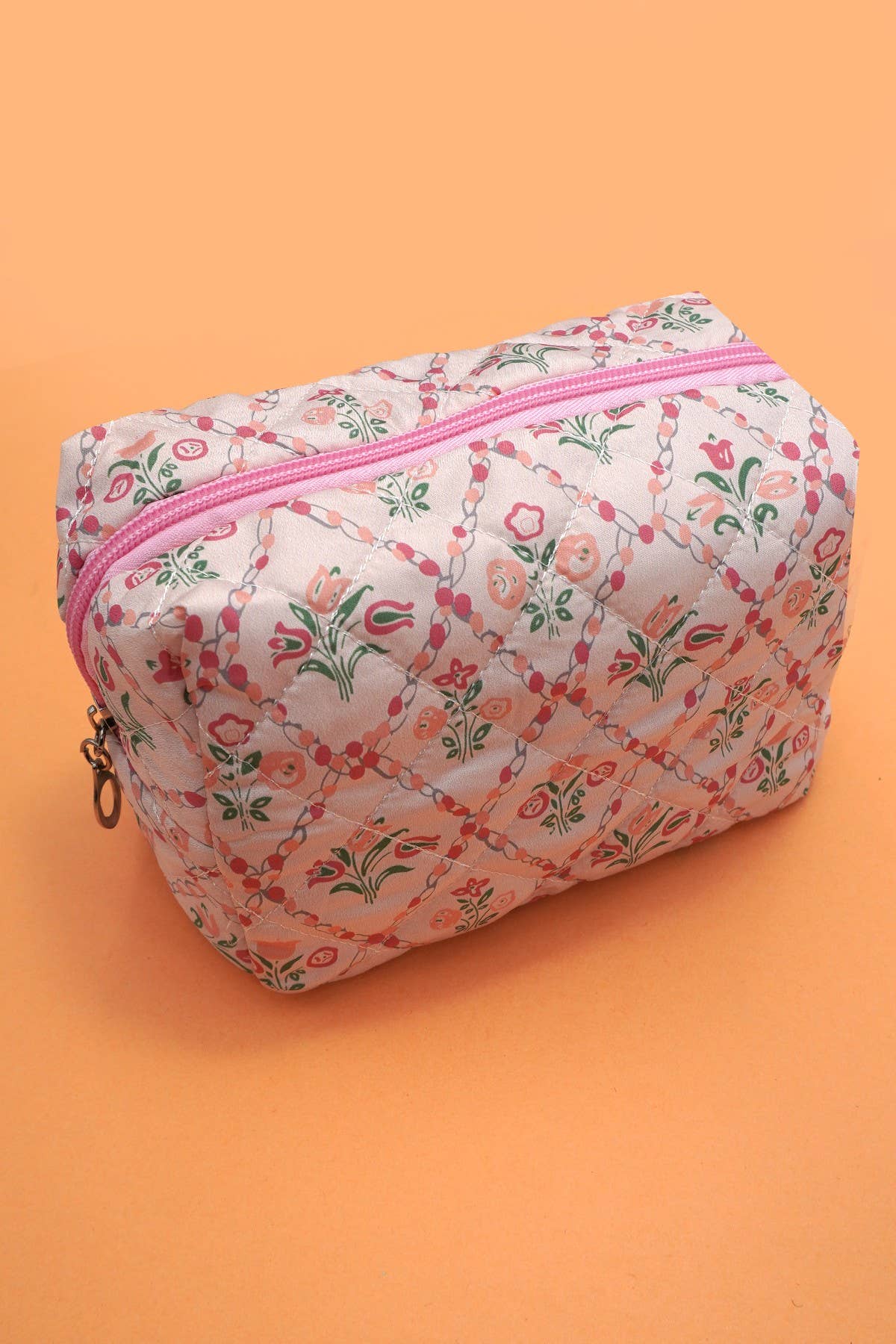 Medium Quilted Make Up Pouch