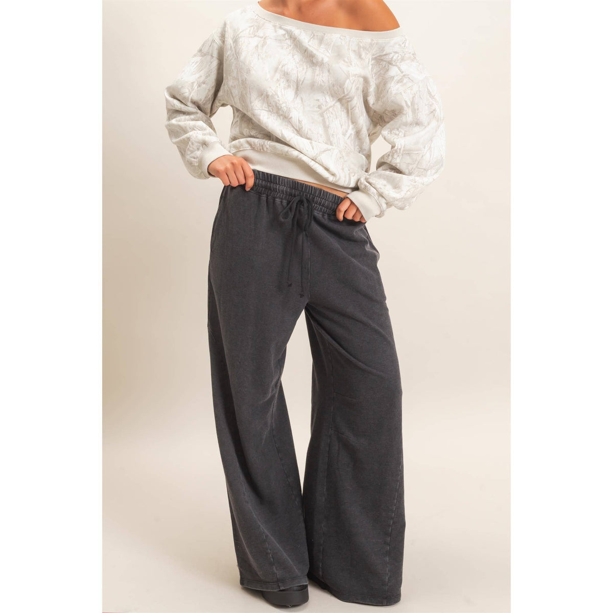 Emma Wide Leg Sweatpant